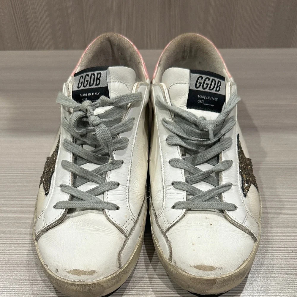 Golden Goose Women's White and Pink Star Sneakers - Picture 4 of 4